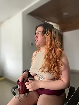 NikkiNix online show from July 9, 1:24 pm