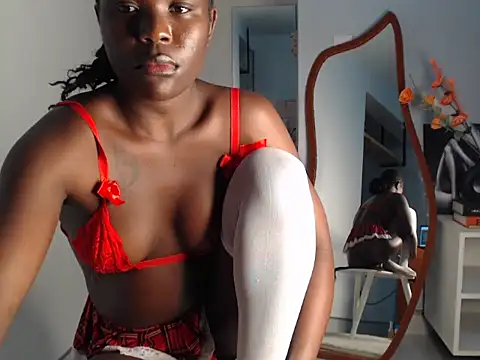 desires-chocolate online show from July 18, 12:03 am