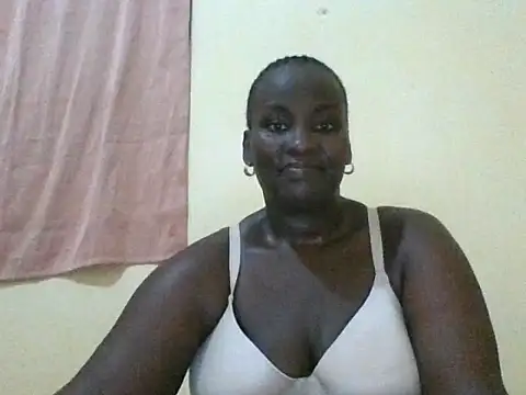 Blackbeaty003 online show from June 3, 9:21 am