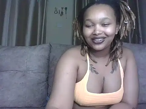 Candy Tracy online show from June 3, 12:23 am