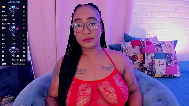 alison daniels  online show from January 17, 5:15 am