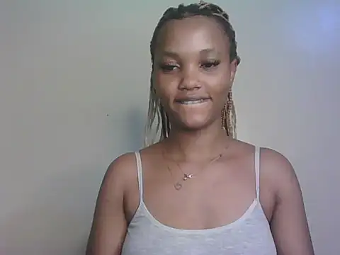 PrettyT5 online show from July 13, 7:14 pm