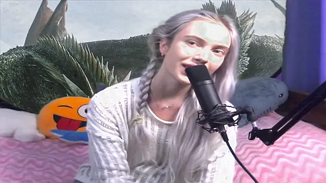 Freya ice online show from June 4, 4:50 am