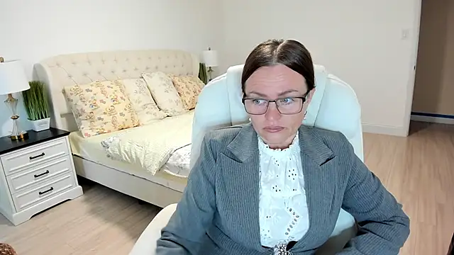 Vika73 online show from September 24, 11:42 am