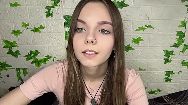 LisaPorse online show from June 4, 2:43 pm