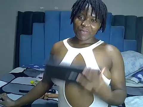 melanin moon online show from June 2, 10:11 pm