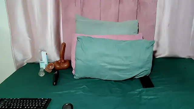 Tianaah online show from July 8, 9:22 am