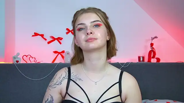 NicoleNorton online show from June 3, 2:33 pm