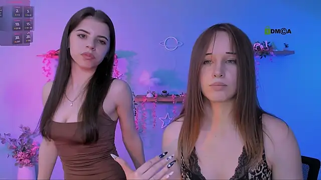 lyra desire online show from June 4, 7:29 pm