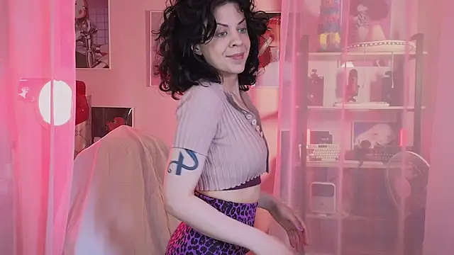 LuluKissmi online show from May 31, 12:33 pm