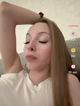 JulyOwens online show from May 31, 6:09 pm