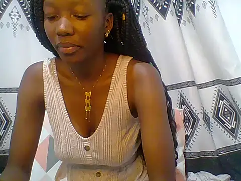 Shania loveer online show from July 18, 10:34 pm