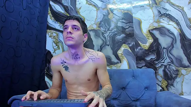 boy max latin online show from June 1, 7:15 pm