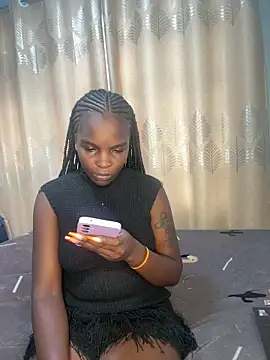beauty in black online show from June 5, 12:33 pm