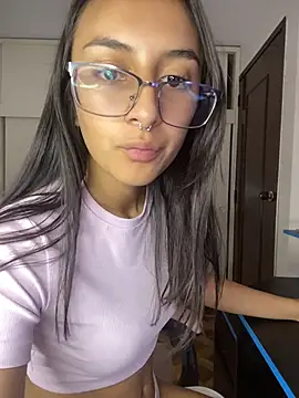 MoonLitDoll online show from June 3, 8:14 pm