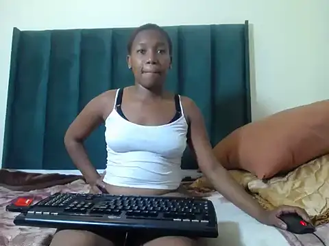 TypicalBaddiex online show from June 1, 7:59 pm