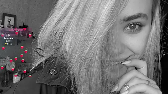 eva swetty online show from June 1, 9:16 pm