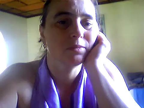 AniaCool77 online show from June 9, 5:40 am