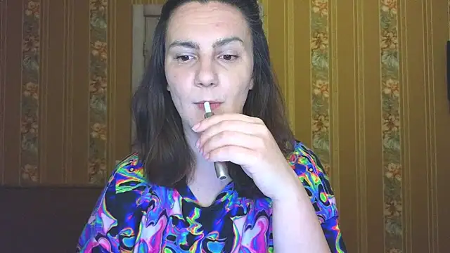 warm pearl online show from June 3, 12:45 am