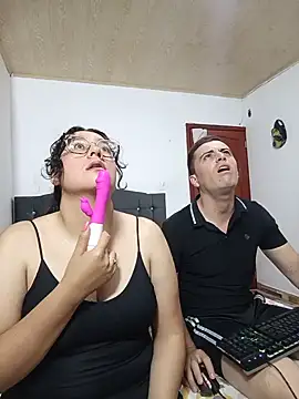 SexyCopleHot online show from July 3, 3:56 am