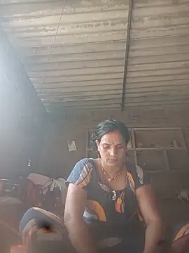 Hot sune online show from June 3, 4:46 am