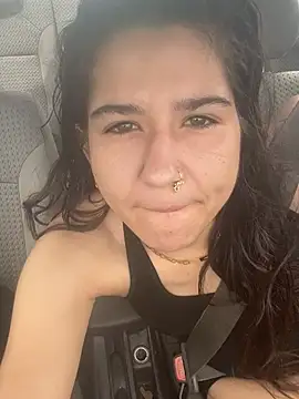 rubbyyy rain online show from June 4, 4:11 pm