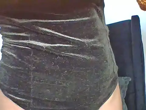 prettytinashe online show from June 2, 2:12 am