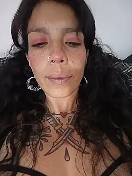 SweetVenomMilf online show from June 3, 4:56 pm