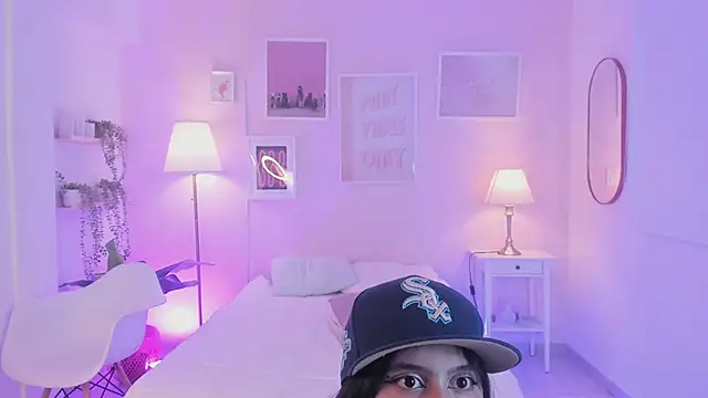 Kimdyy  online show from June 2, 12:44 am