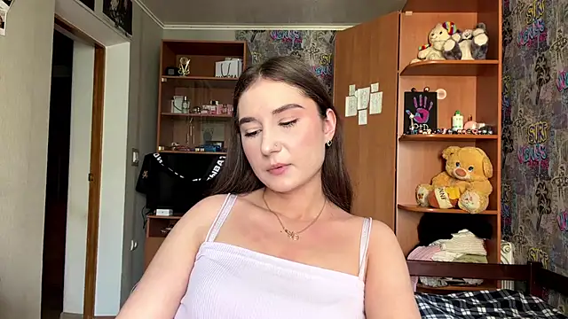 HoneyKittyk online show from July 20, 10:39 am