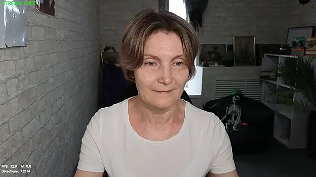 Mabel Magic online show from July 18, 1:02 pm