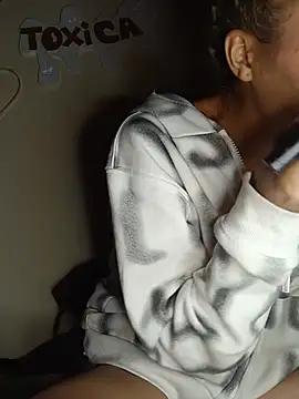 yariana online show from July 20, 3:14 pm