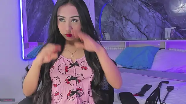 Kitty-Alice online show from June 2, 3:40 am