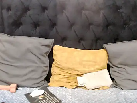 VelvetEbonyX online show from June 3, 2:33 pm