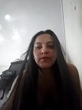 Sexy nayra outdoors  online show from June 3, 8:03 pm
