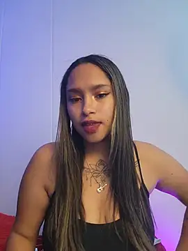 Evangeline Salas online show from July 8, 2:30 pm