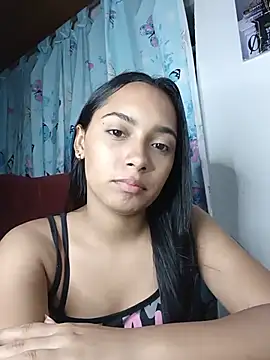 xcleila online show from July 19, 6:26 am
