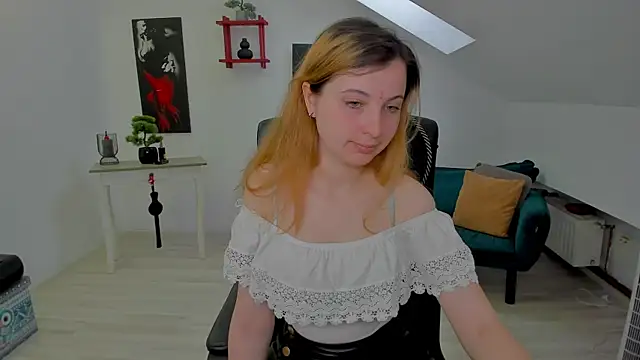 CamelliaStone online show from June 3, 5:52 am