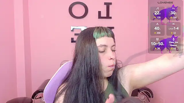  sofia smth xx online show from June 25, 1:13 pm