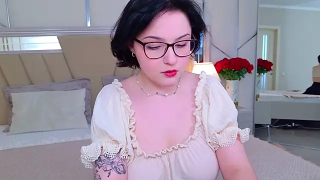 SelenaMindal online show from June 4, 5:23 am