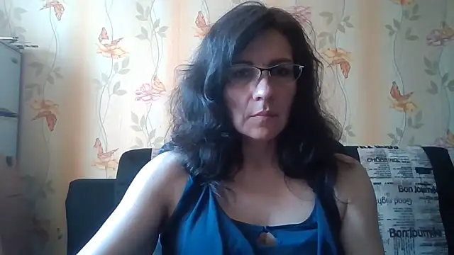 Miss Heliena online show from June 5, 7:25 am