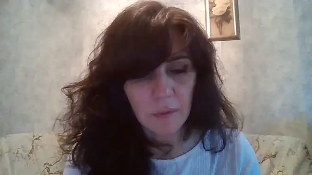 Miss Heliena online show from June 2, 6:36 am
