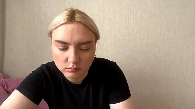 Nansygarden online show from June 5, 11:27 am