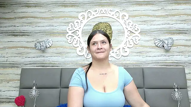 Ivy lux33 online show from June 3, 12:28 pm
