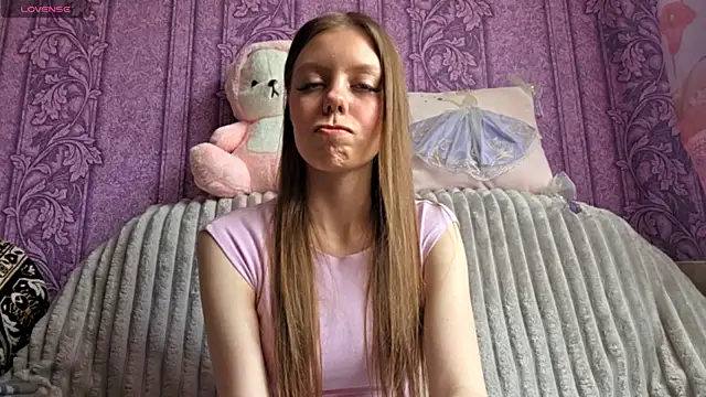JuleRiter online show from June 2, 7:42 am