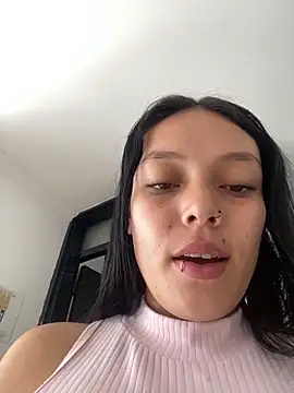 NIKA530 online show from June 3, 2:33 pm