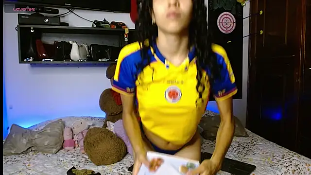 Laila bunny online show from July 1, 9:58 pm