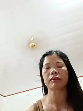 -Maya-a online show from June 2, 9:16 pm