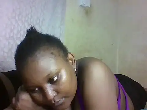 Hotsexy caramel online show from June 1, 6:20 pm