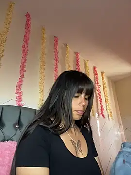 Candy ec online show from July 3, 7:42 pm